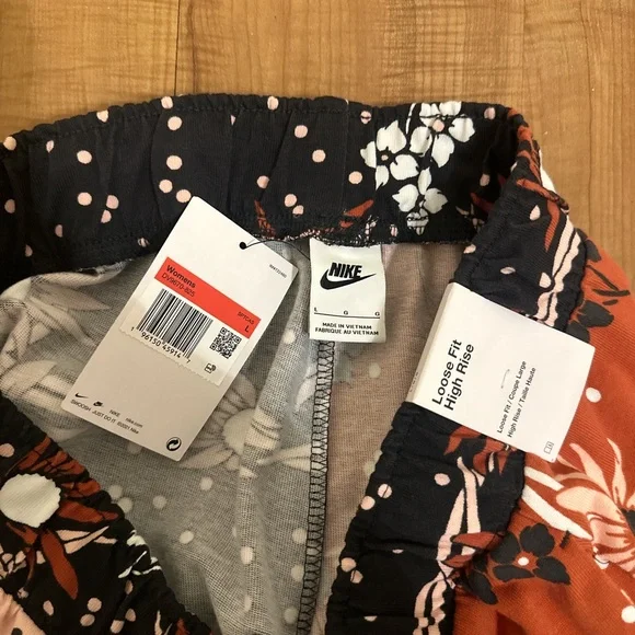 Nike Pink and Orange High Waist Floral Shorts - Picture 3 of 5